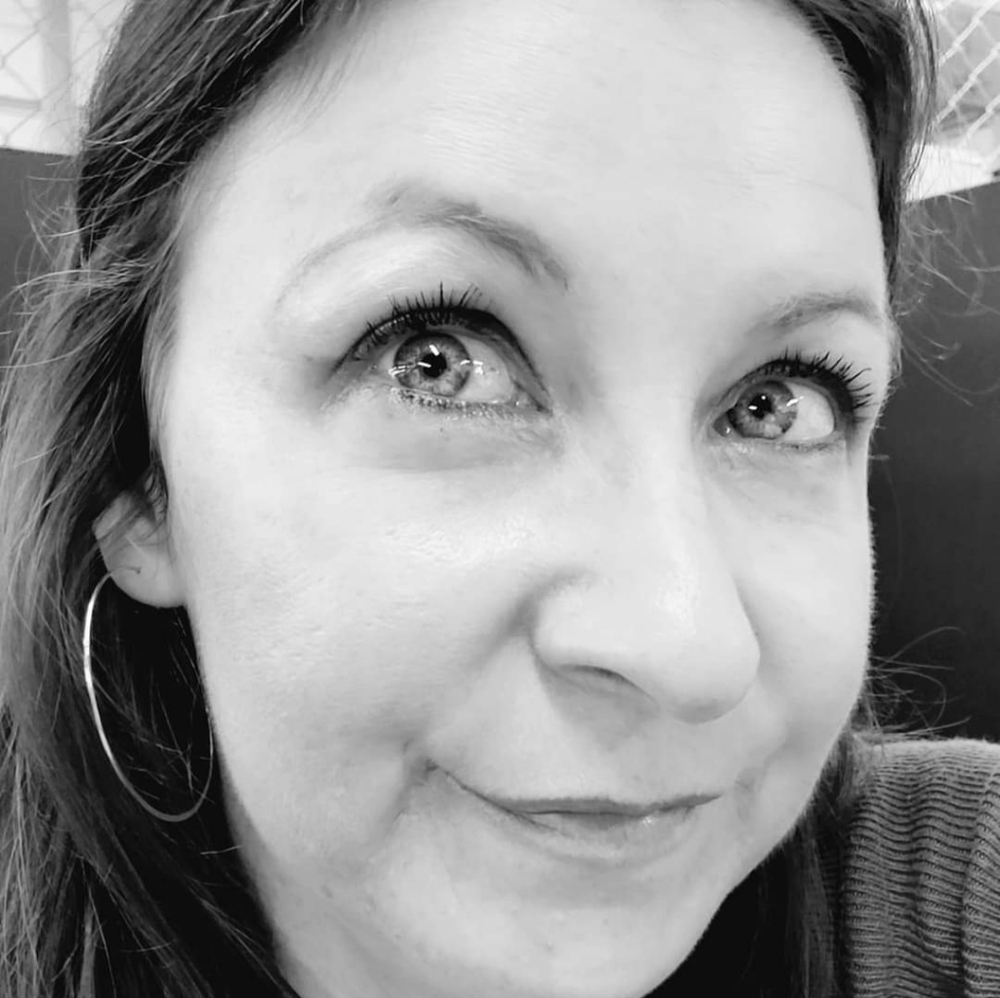 Meet your Posher, Suzanne